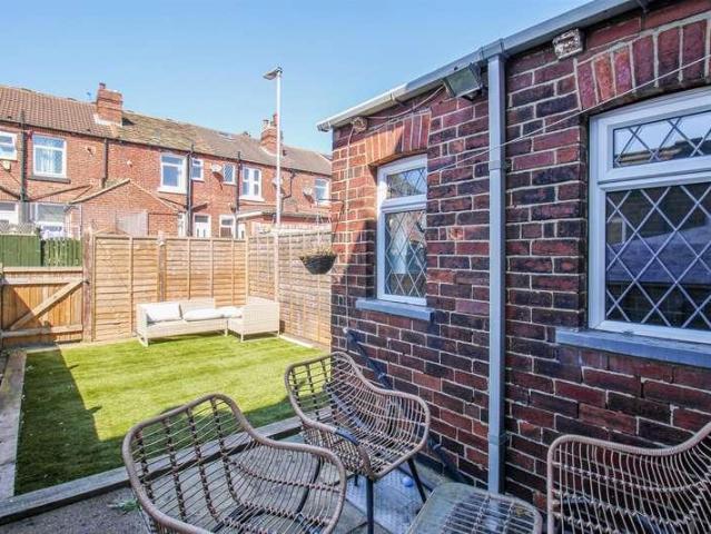3 bed house for sale