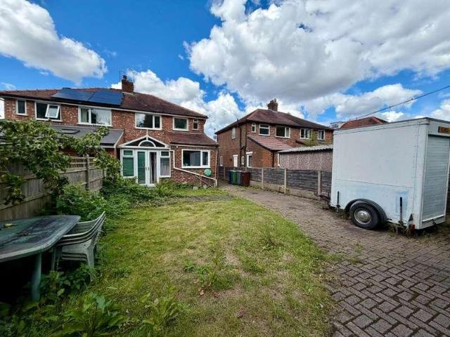3 bed house for sale