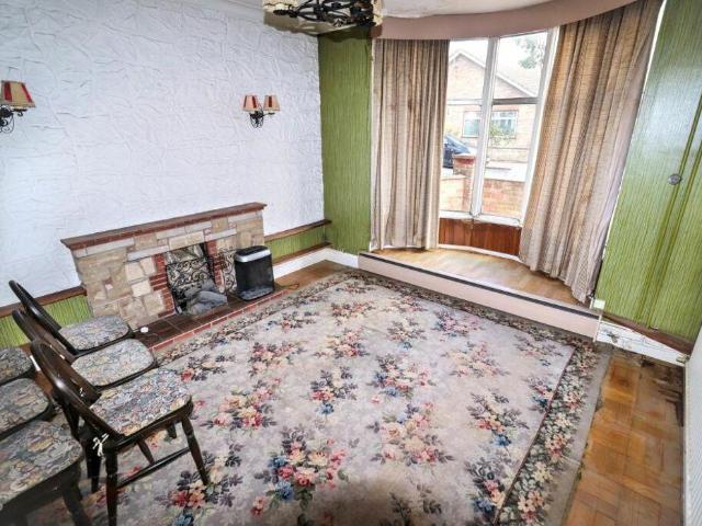3 bed house for sale