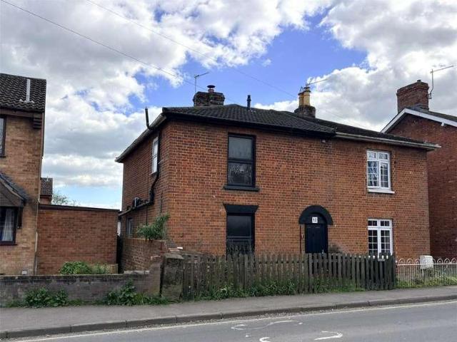 3 bed house for sale