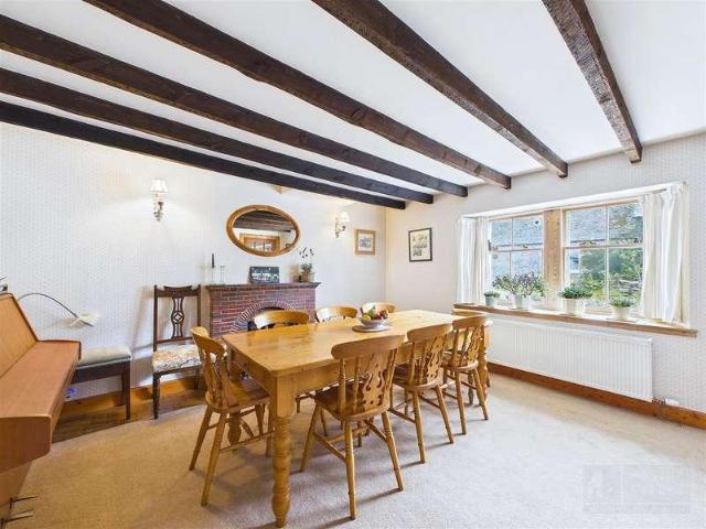 3 bed house for sale