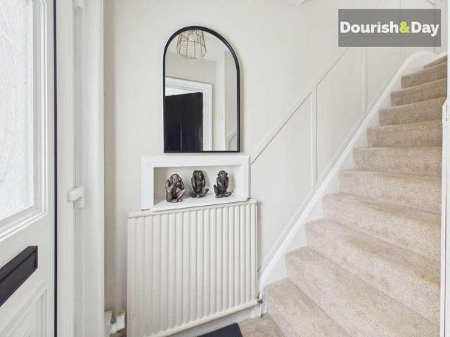 3 bed house for sale