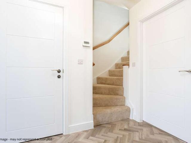 3 bed house for sale