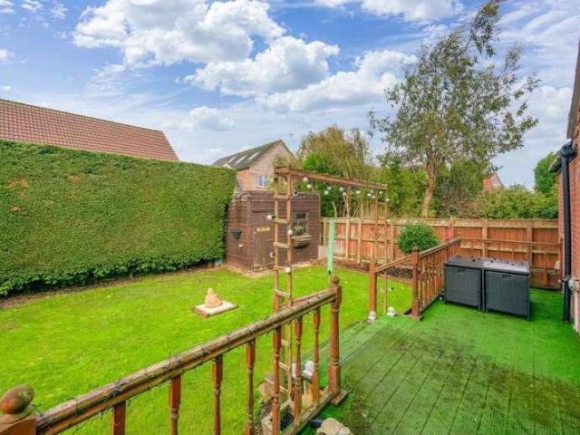 3 bed house for sale