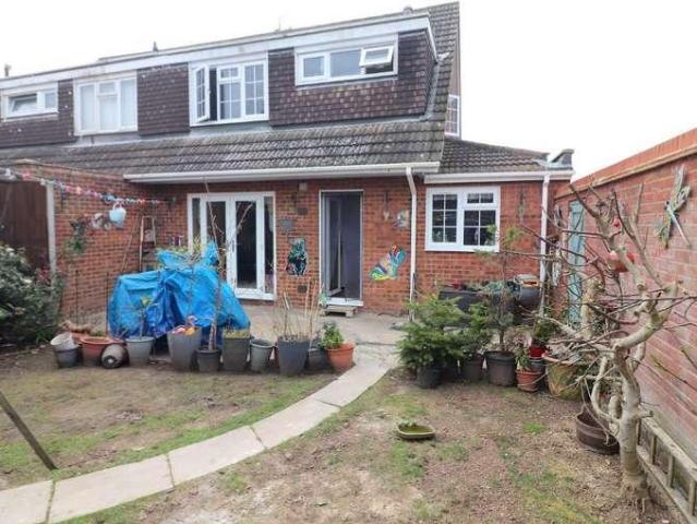 3 bed house for sale