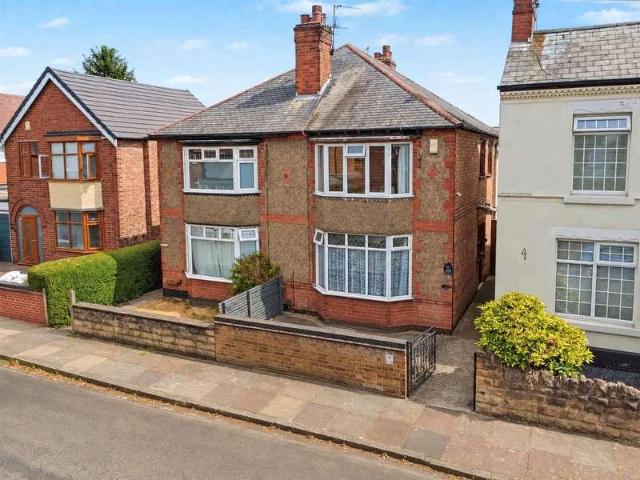 3 bed house for sale