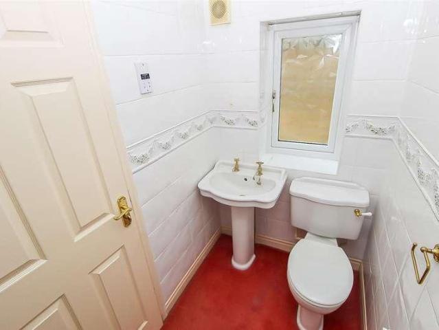 3 bed house for sale