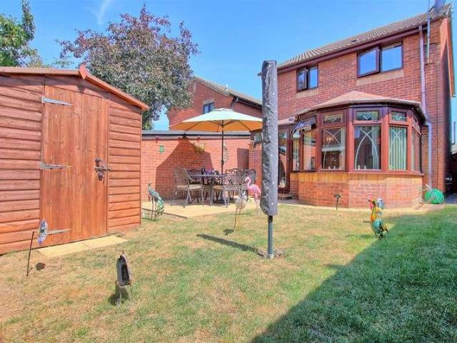 3 bed house for sale