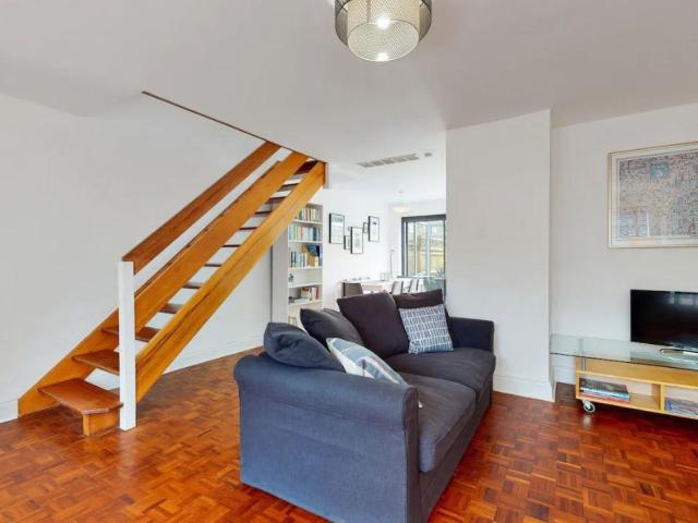 3 Bed House For Rent