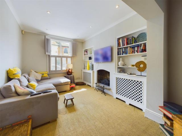 3 Bed House For Rent
