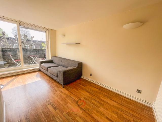 3 bed in Burlington Close, Maida Vale, London, W9
