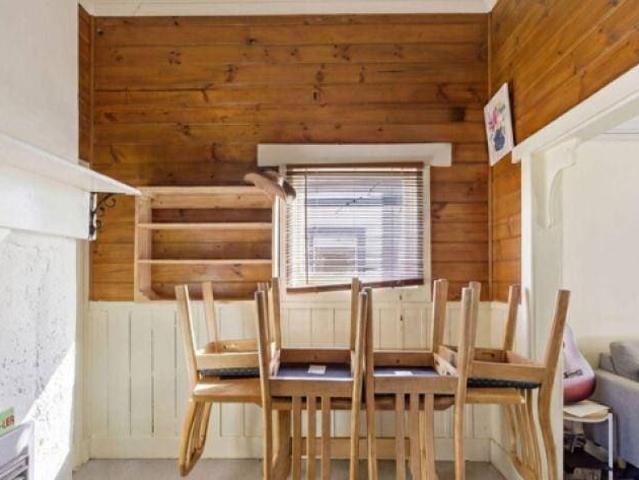 3 Bed Large House For Lease in the Heart of Devonport