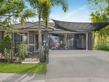 3 bed lowset, 2 living areas & a solid rental return!