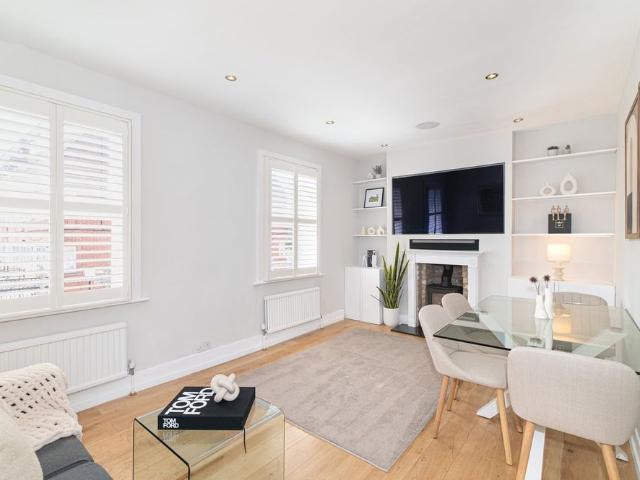 3 Bed Maisonette, Shuttleworth Road, SW11