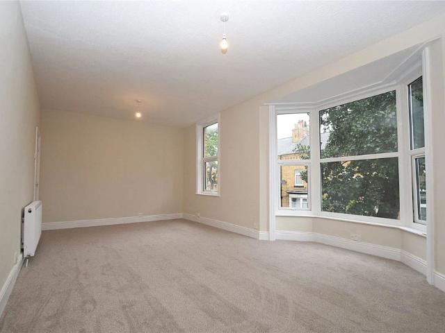 3 bed maisonette to rent in Prospect Road, Scarborough, North Yorkshire, YO12