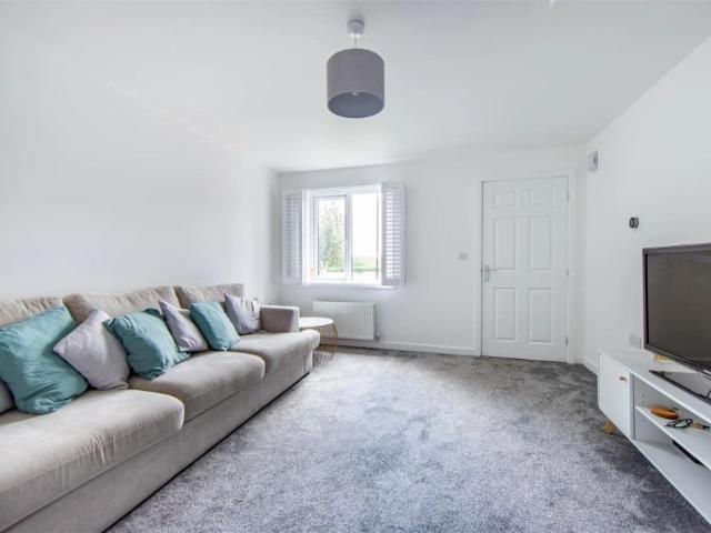 3 bed mews house to rent in Elmwood Park Mews, Newcastle Upon Tyne, NE13