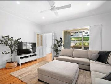 3 Bed modern