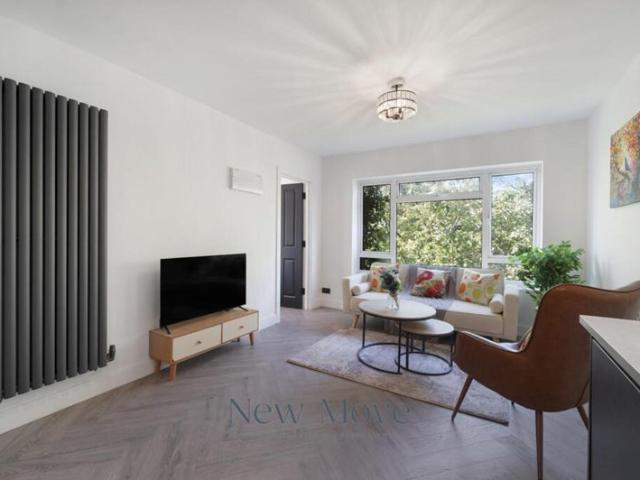 3 Bed Modern Mill Hill Flat 3 Ensuites