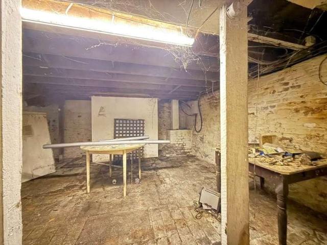 3 bed flat for sale