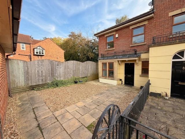 3 Bed Property For Rent