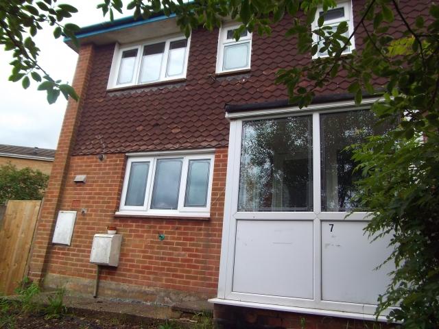 3 bed Semi Detached for rent | Ilkeston, Derbyshire | DE7 8PS | ref: LI3BS240214