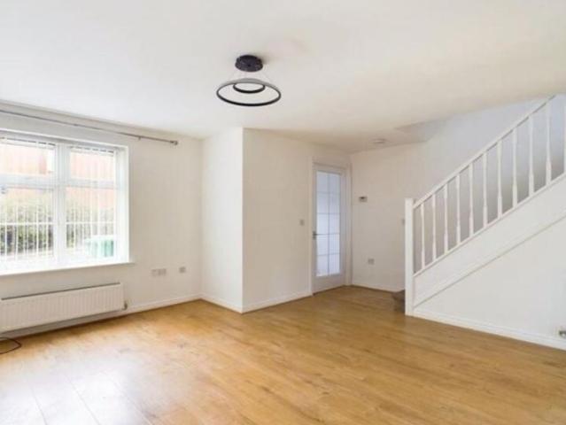 3 Bed Semi Detached House, Olga Court, NG3