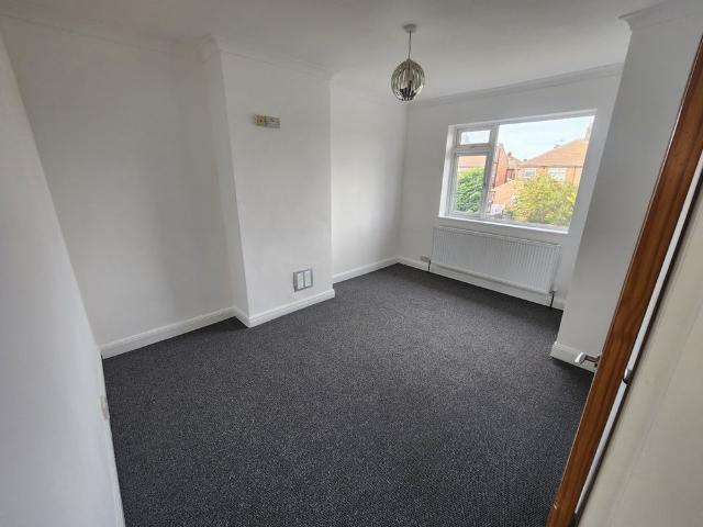 3 Bed Semi Detached House, Ashfield Avenue, NG9