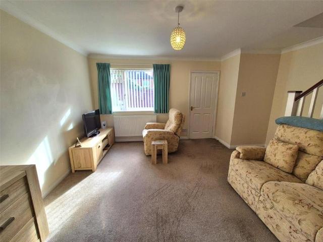 3 Bed Semi Detached House, Bakers Lane, CV5
