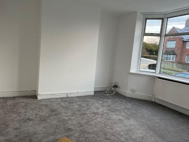 3 Bed Semi Detached House, Cheveral Avenue, CV6