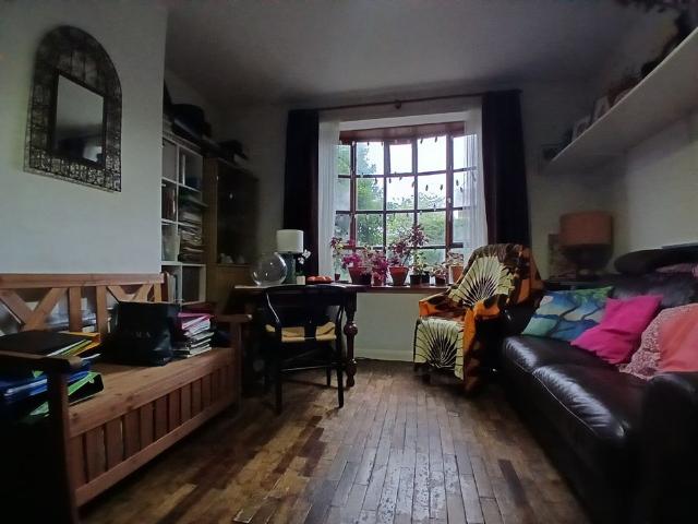 3 Bed Semi Detached House, Cinderford Way, BR1