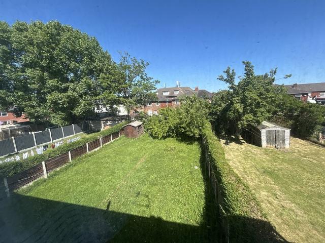 3 Bed Semi Detached House, Copthorne Crescent, M13