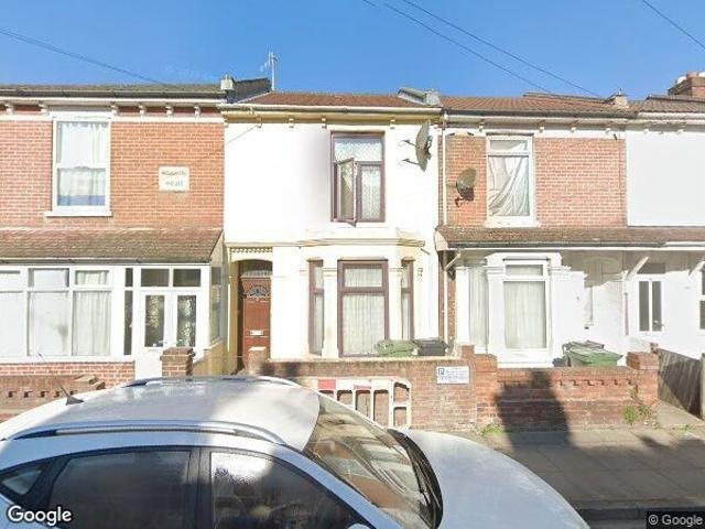 3 Bed Semi Detached House, Devon Road, IG11