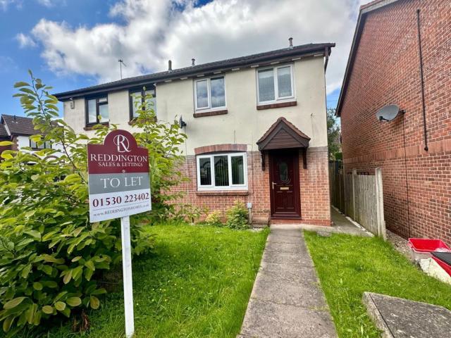 3 Bed Semi detached house For Rent