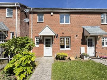 3 Bed Semi detached house For Rent