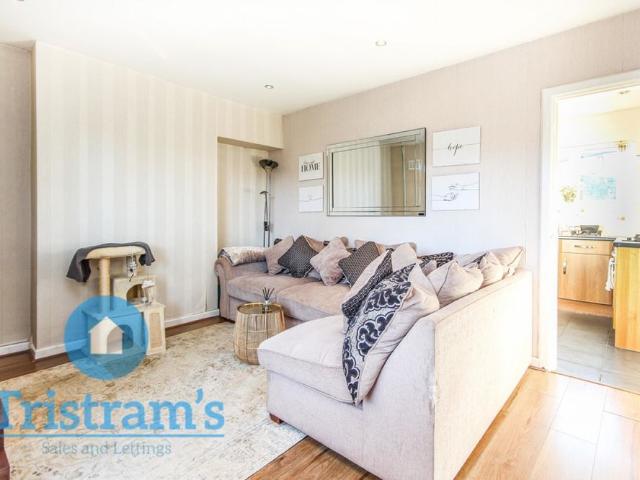 3 bed Semi Detached House for Rent