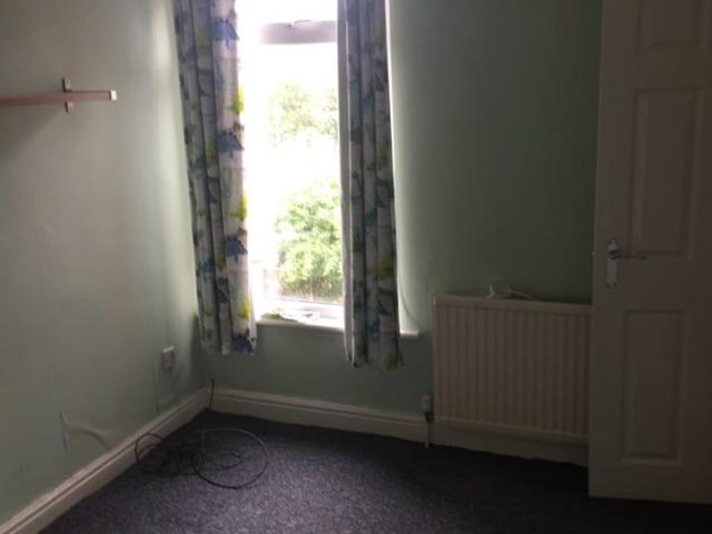 3 Bed Semi Detached House, Highfield Road, CH42
