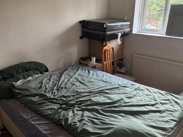 3 Bed Semi Detached House, Lamers Road, LU2