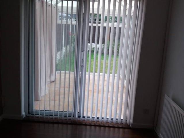 3 Bed Semi Detached House, Lea Close, CH43