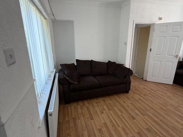 3 Bed Semi Detached House, Primrose Avenue, S5