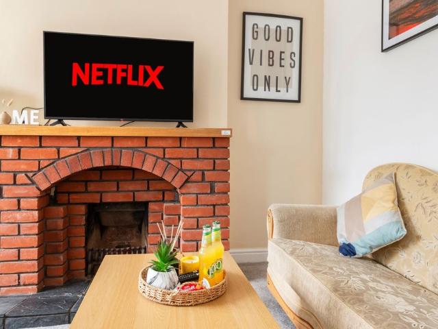 3 Bed Semi Detached House, Standhill Road, NG4