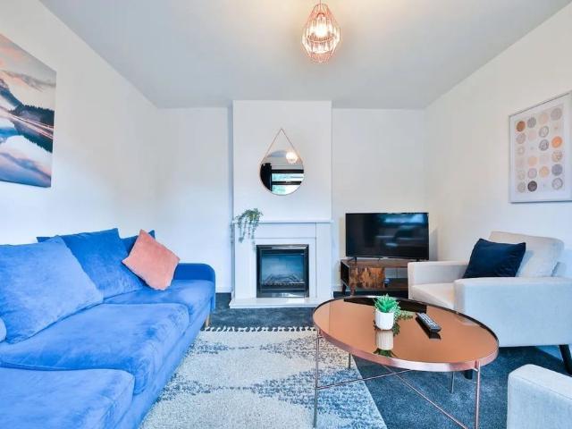 3 Bed Semi Detached House, Selbrooke Crescent, BS16