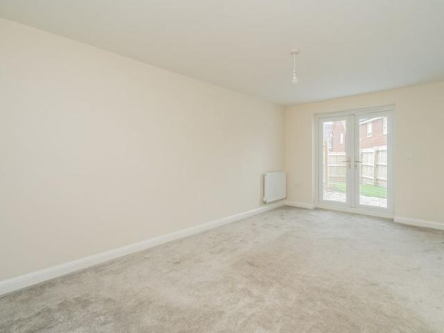 3 bed Semi Detached House To Let