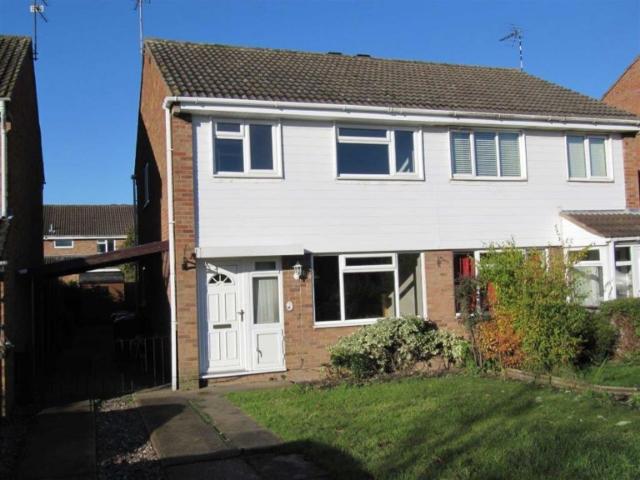 3 BED Semi detached house To rent