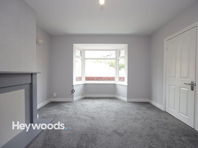 3 bed semi detached house to rent Hunters Way, Stoke On Trent, ST4