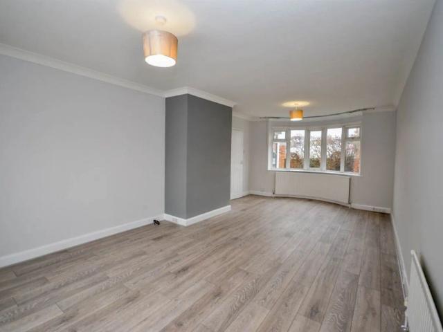 3 bed semi detached house to rent in Kenton Lane, Kenton, NE3