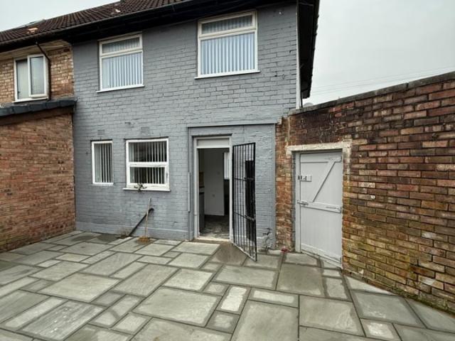 3 Bed Semi Detached House, Woolfall Close, L36