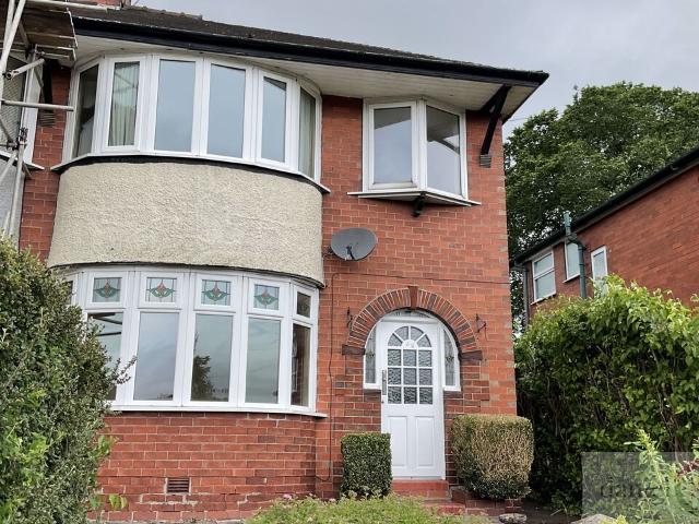 3 bed Semi detached House