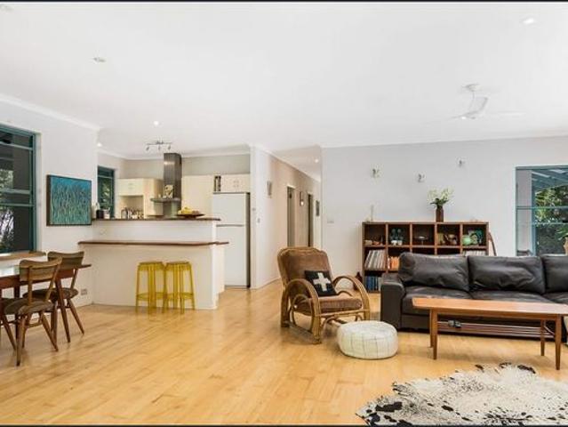 3 bed + Study Walk to Federal Village