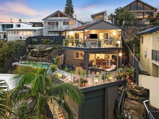 3 bedder apartment with ocean view in tranquility