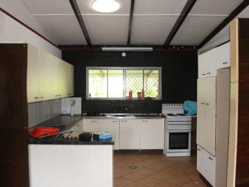 3 Bedder on 10 acres